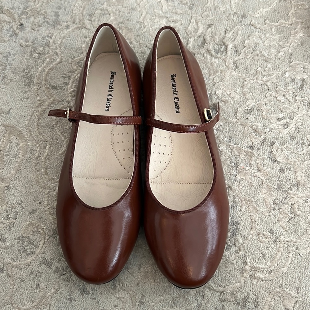 Boutaccelli Classica Chanel flats, size 37